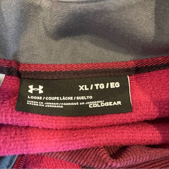 Under Armour Cranberry Wine Loose Fit Cold Gear 1/4 Zip Pullover XL - Picture 4 of 9